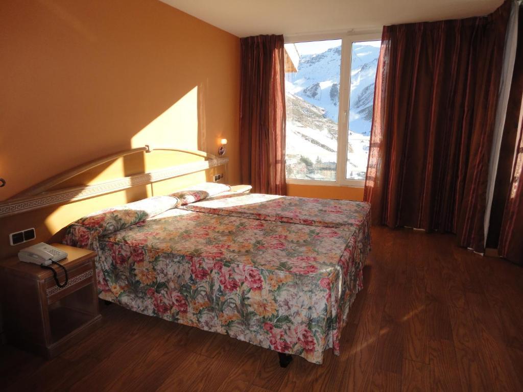 Hotel Reino Nevado Serra Nevada Quarto foto